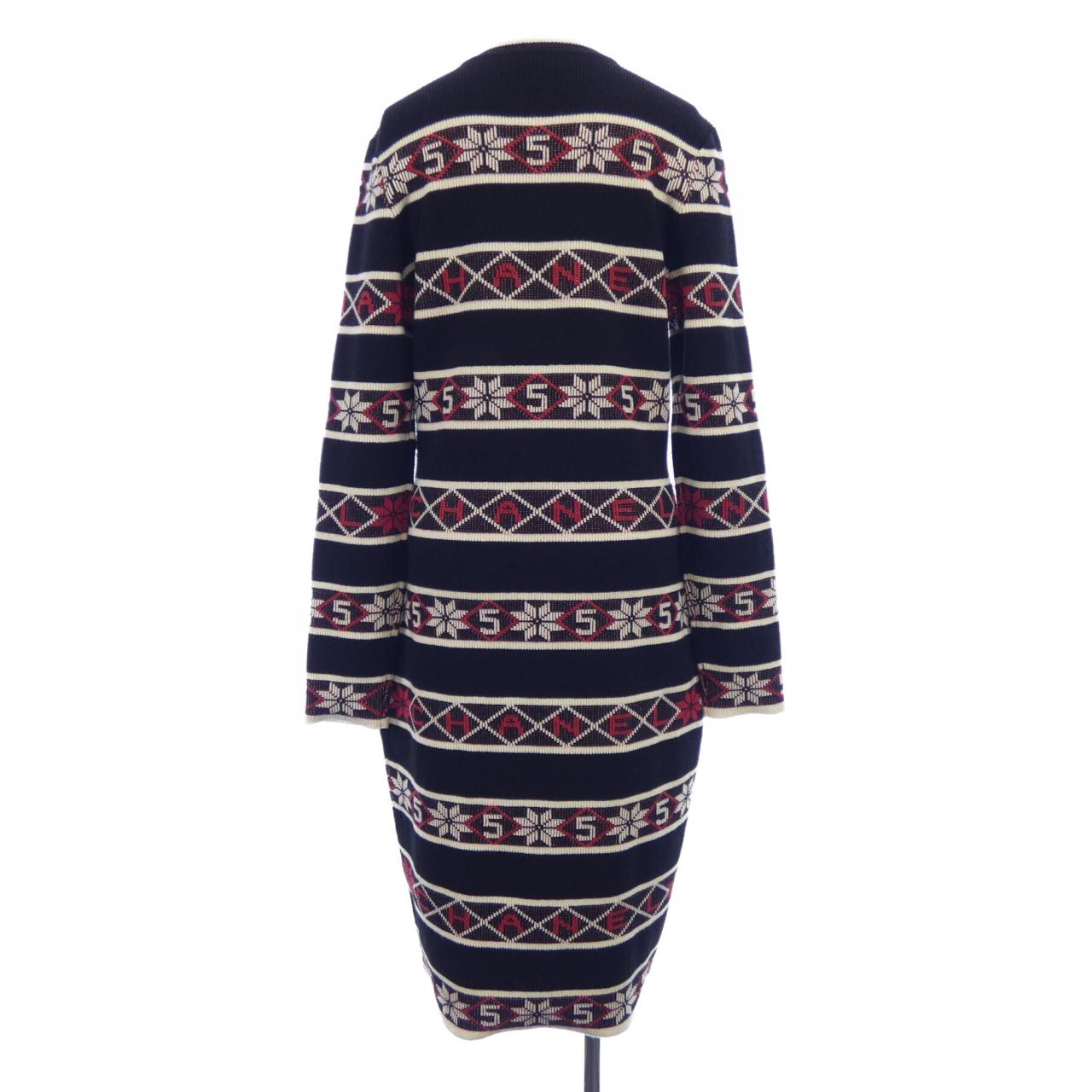 Chanel P62575K48044 Cashmere Dress