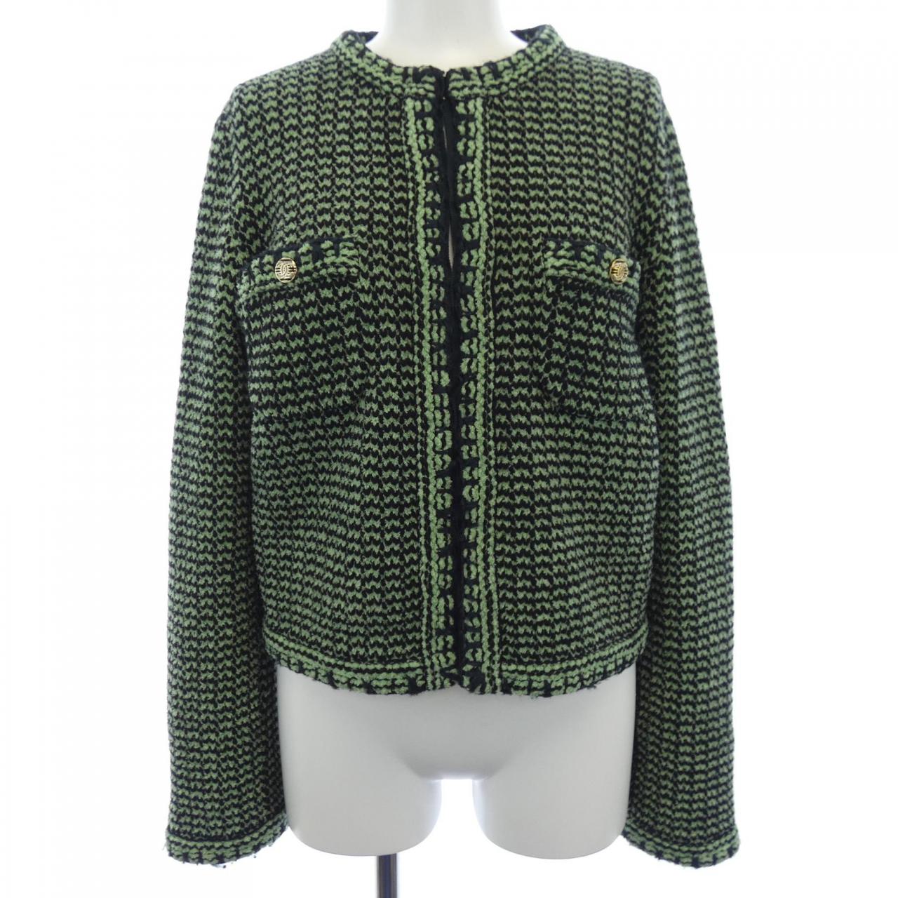 Chanel P70487K10067 Cashmere Collarless Jacket