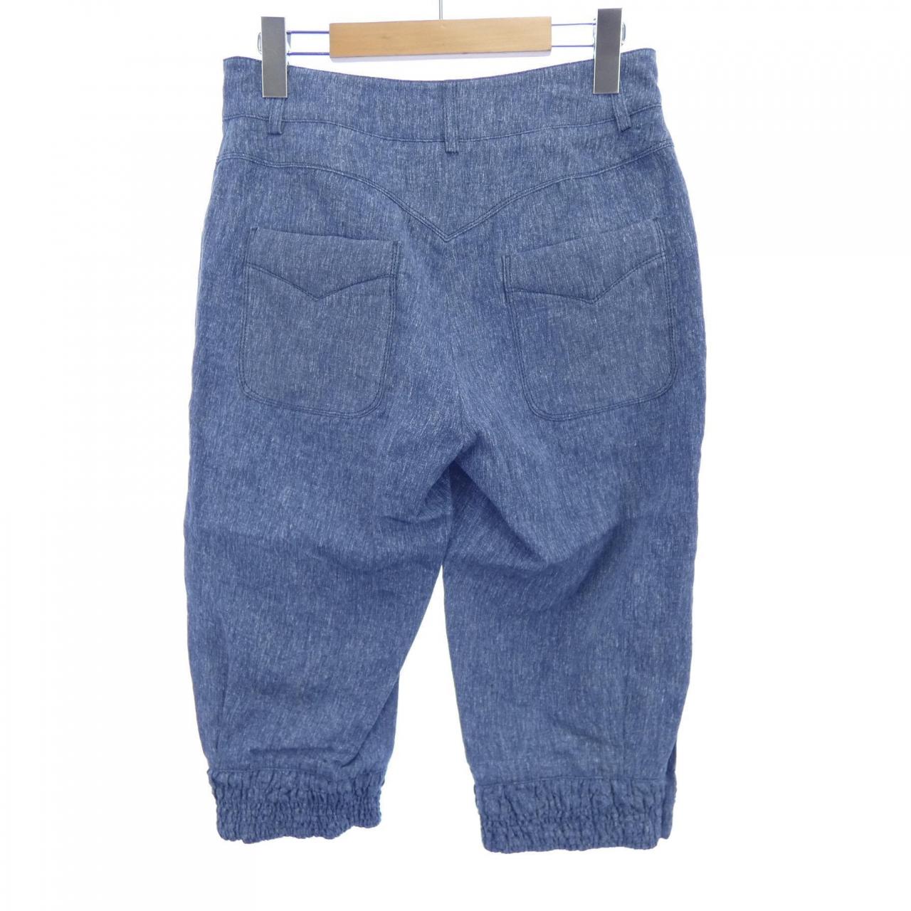 Chanel P45186V33172 Pants