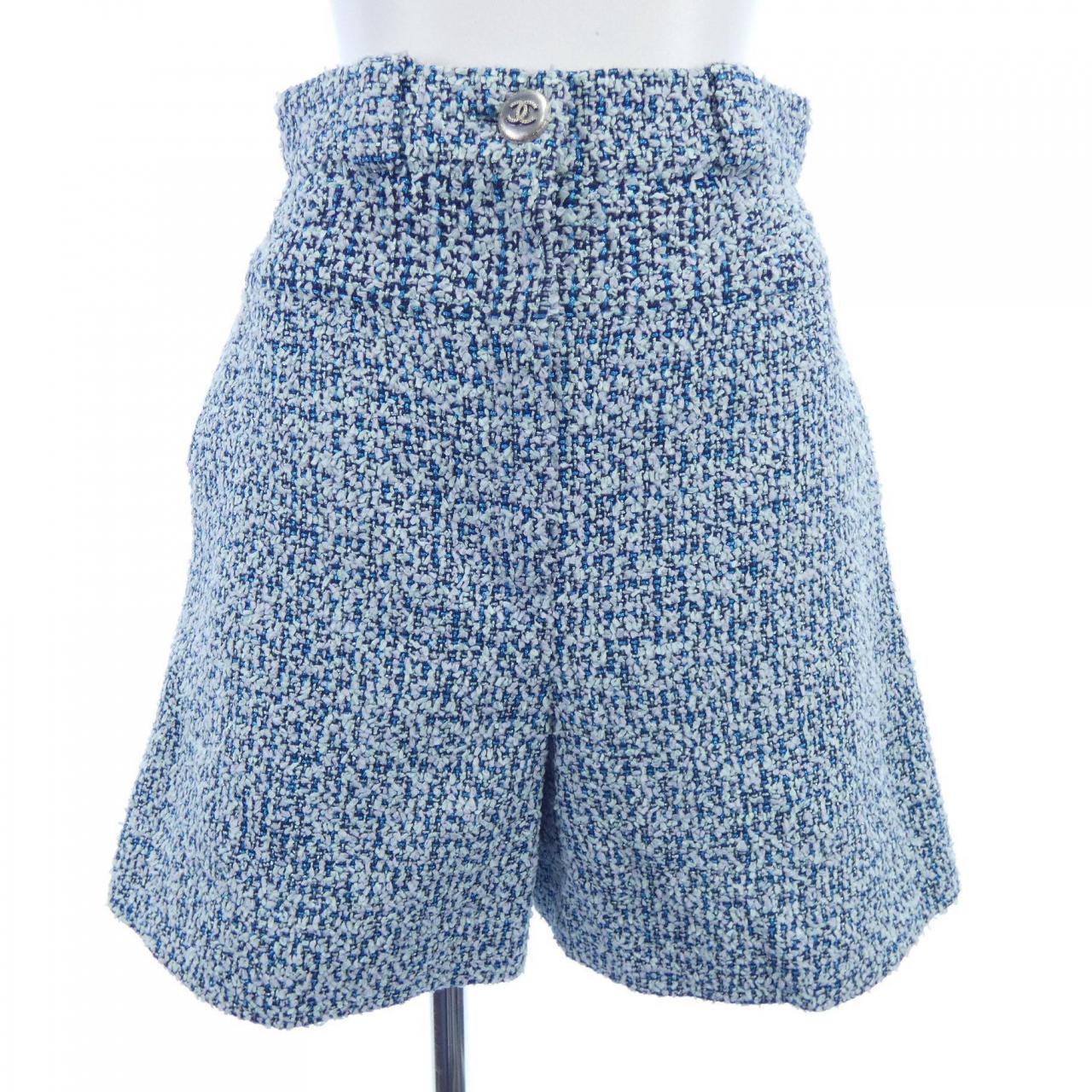 Chanel P63260V48655 Shorts