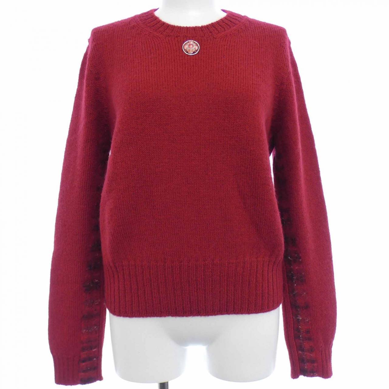 Chanel Knitwear