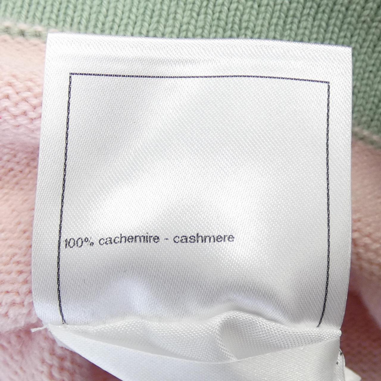 Chanel P76463K10983 Cashmere Cardigan