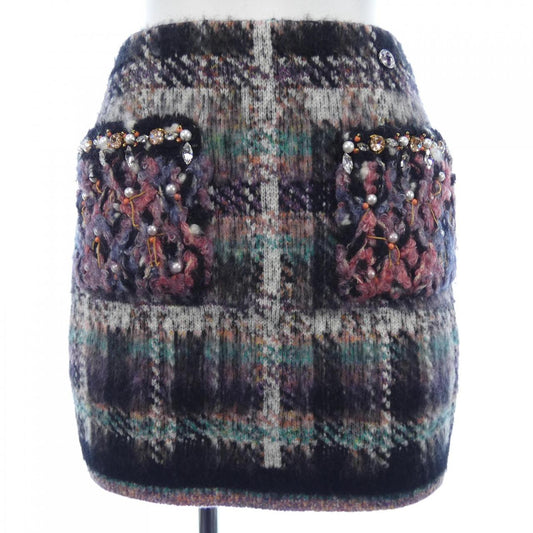 Chanel P72942K10501 22A Cashmere Skirt
