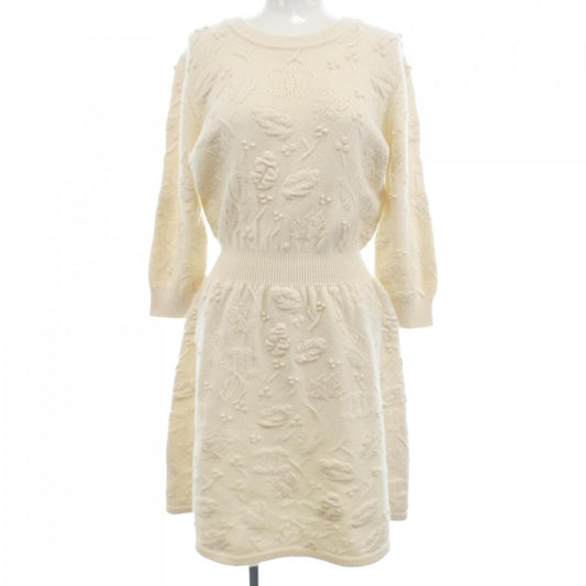 Chanel P70970K10170 21A Cashmere Dress