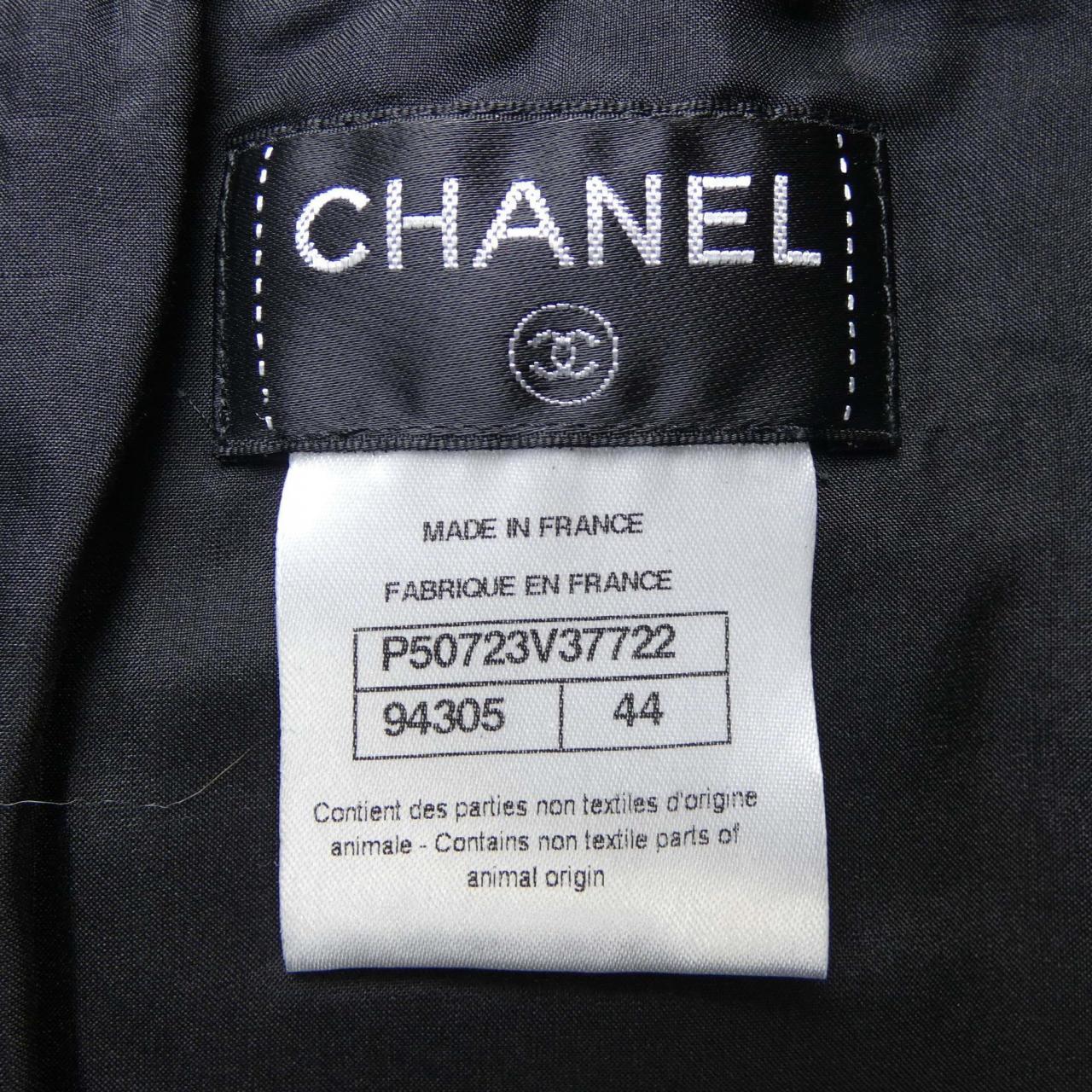 Chanel P50723V37722 Skirt