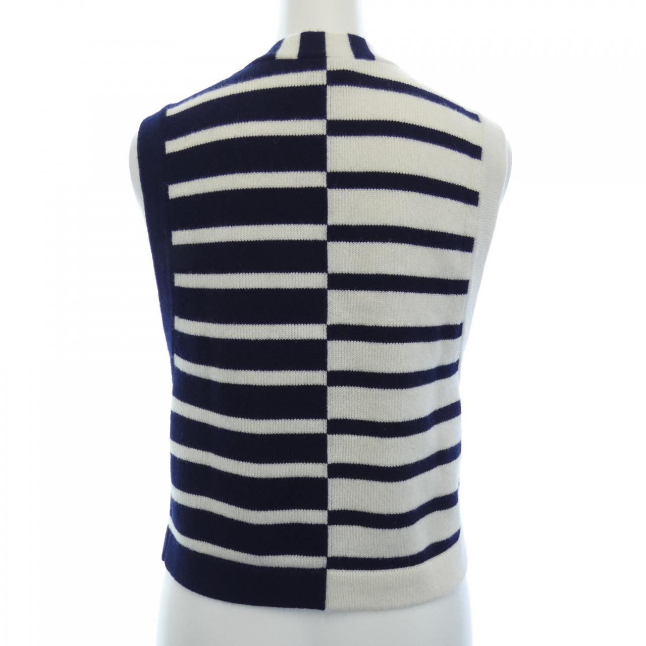 Chanel P77192K11160 Cashmere Vest