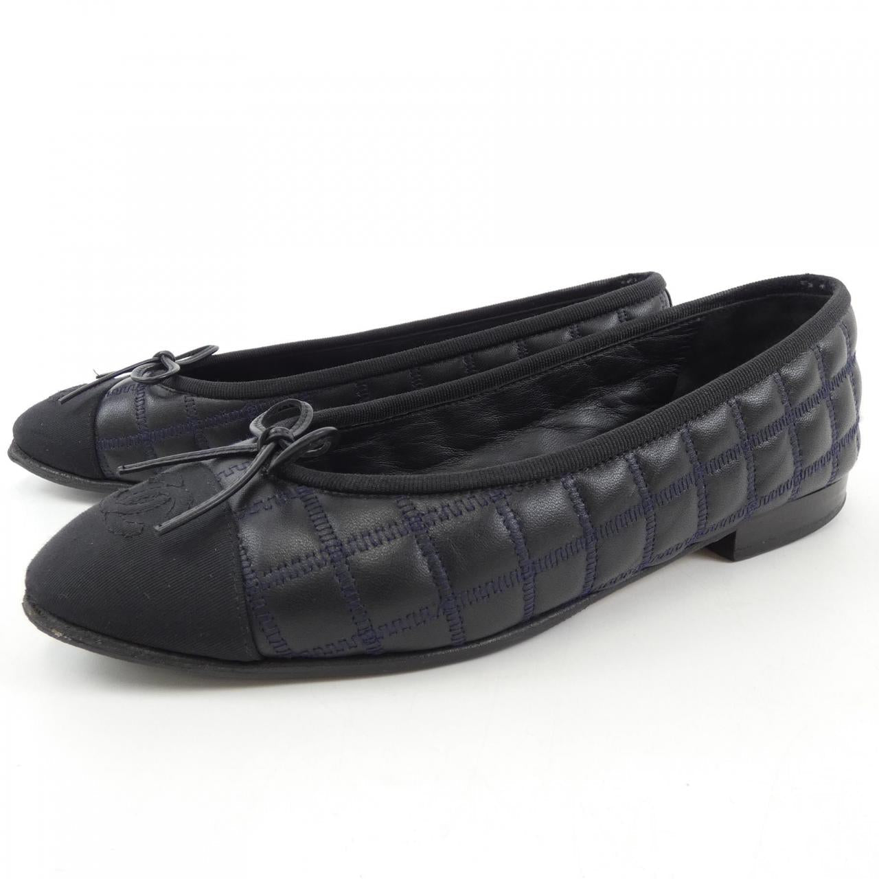 Chanel G45591B15993 Lambskin Embroidery Flat Shoes