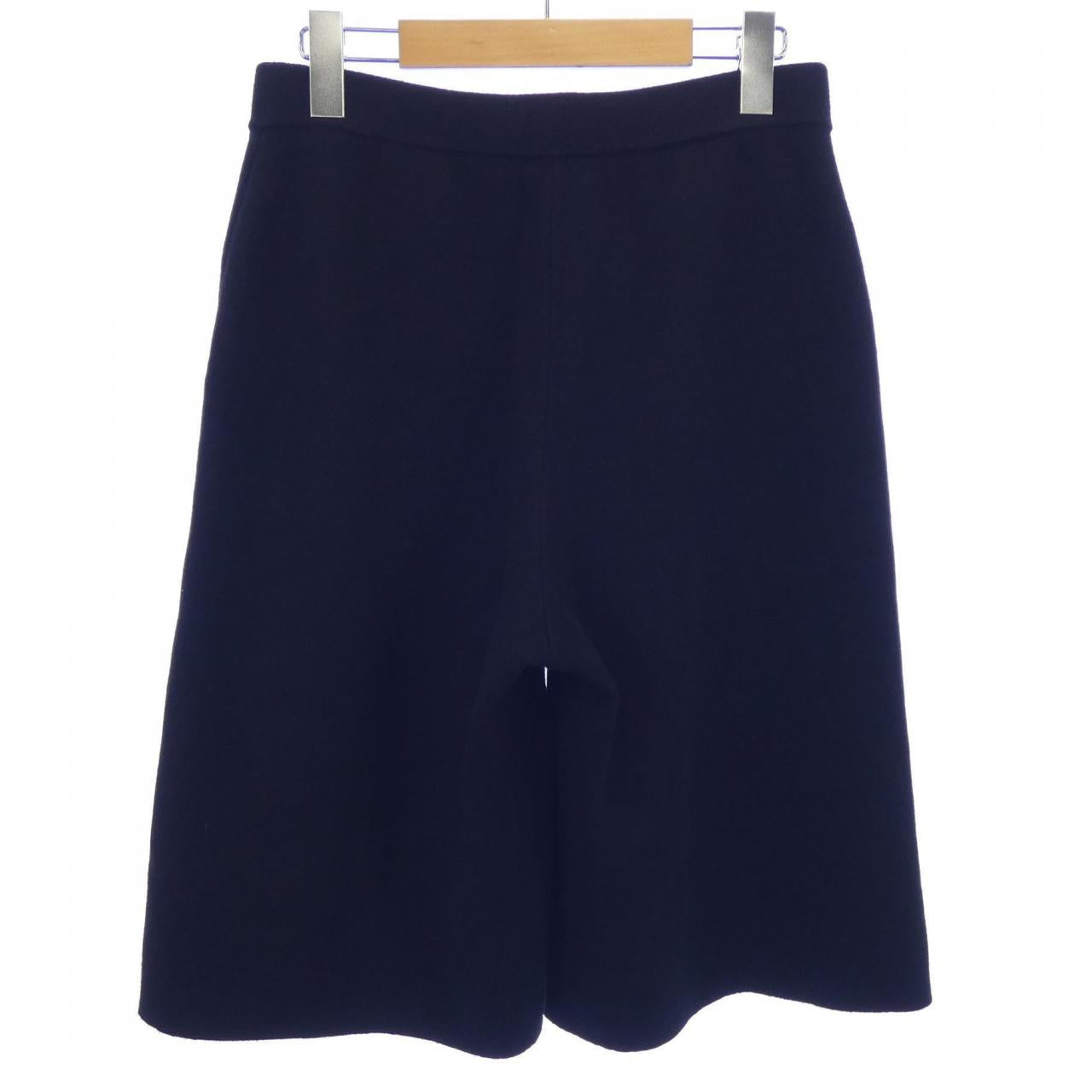 Chanel P71361K10255 Cashmere Pants