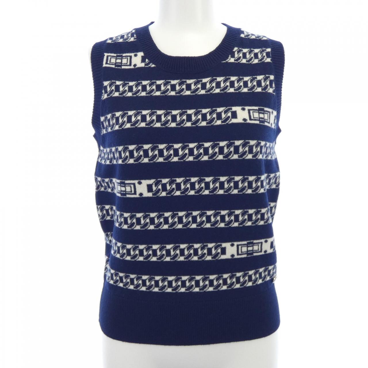 Chanel P56111K07327 Cashmere Vest