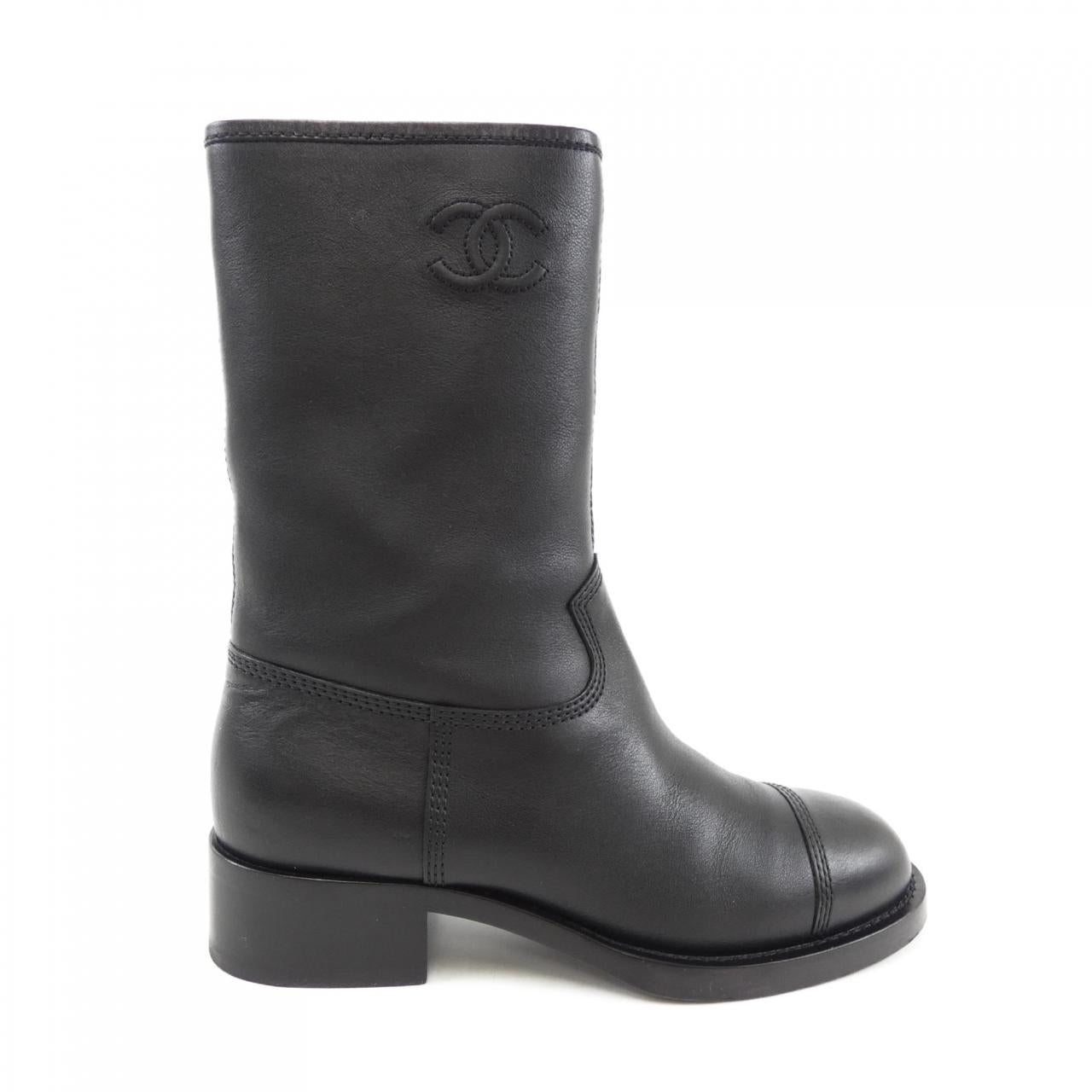 Chanel P36707X56138 Calfskin Boots