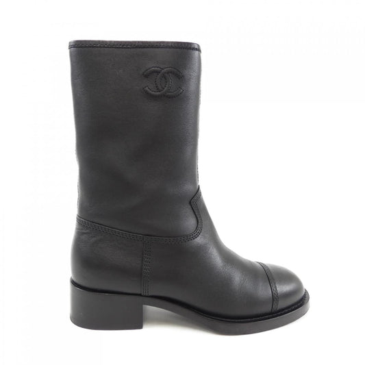 Chanel P36707X56138 Calfskin Boots