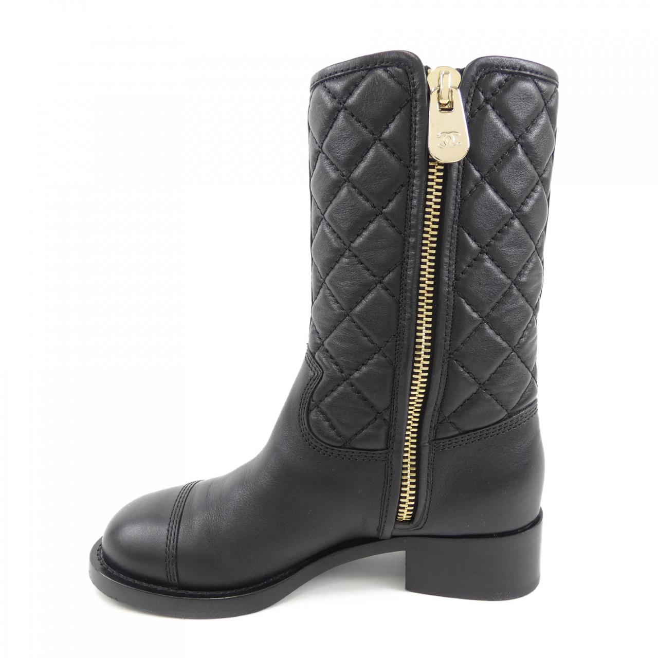 Chanel P36707X56138 Calfskin Boots
