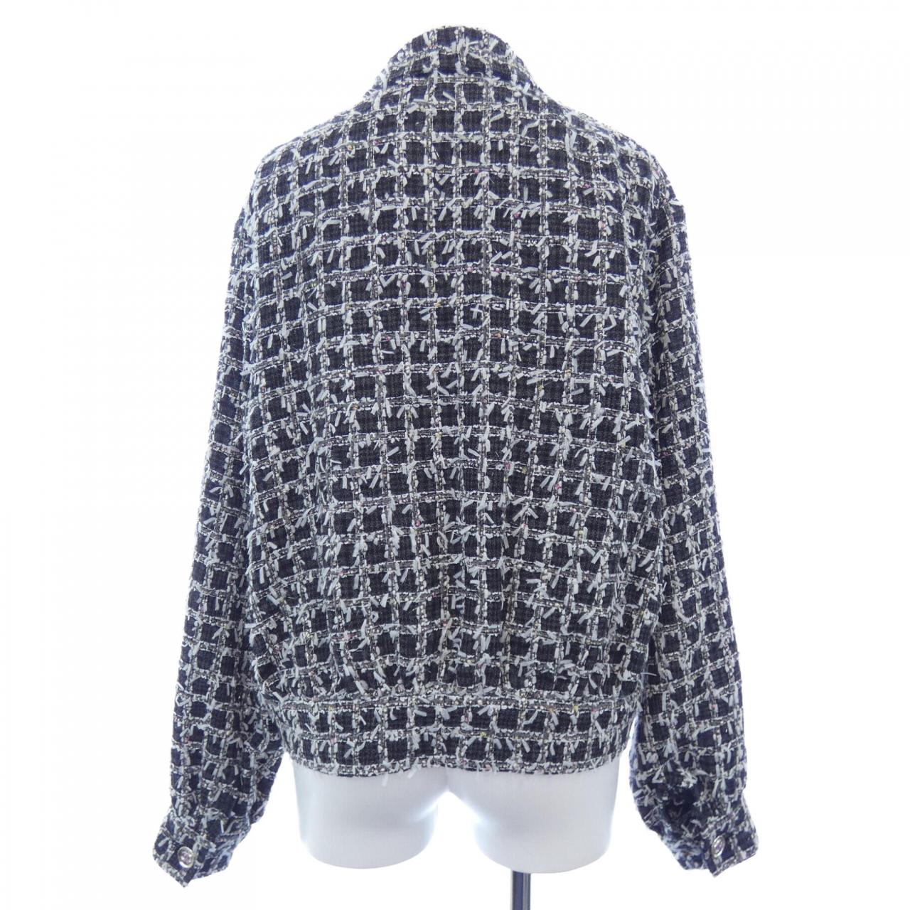 Chanel P75229V66762 Check Jacket