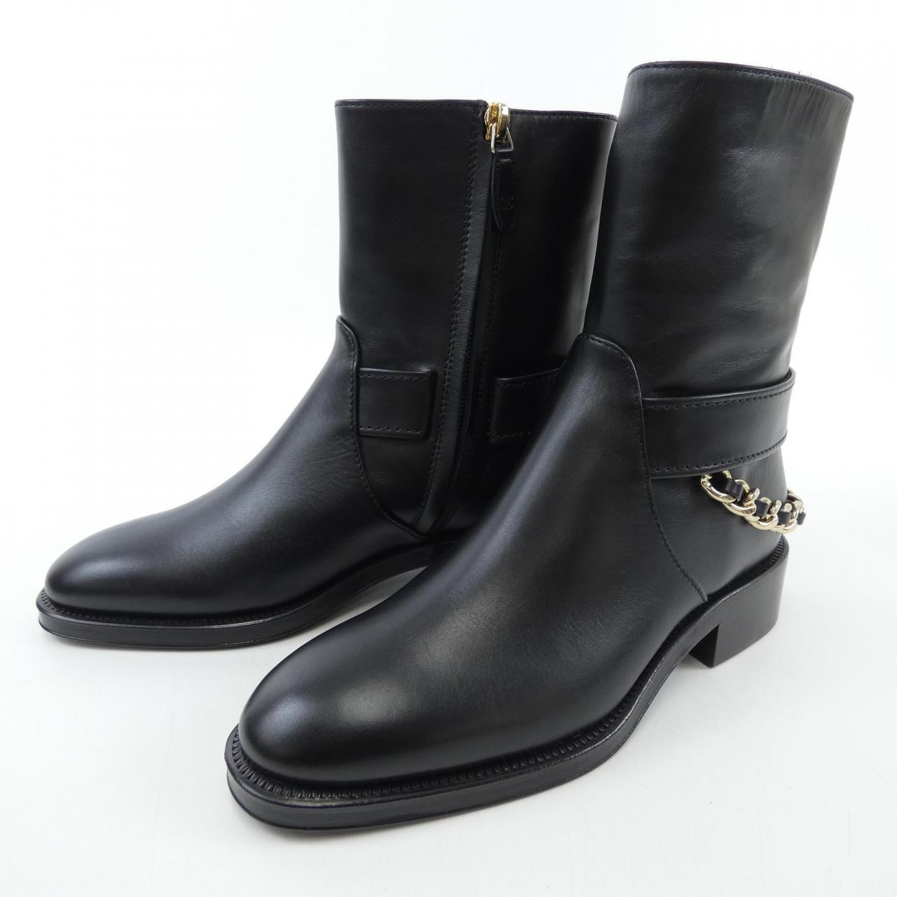 Chanel G39170X56609 Boots
