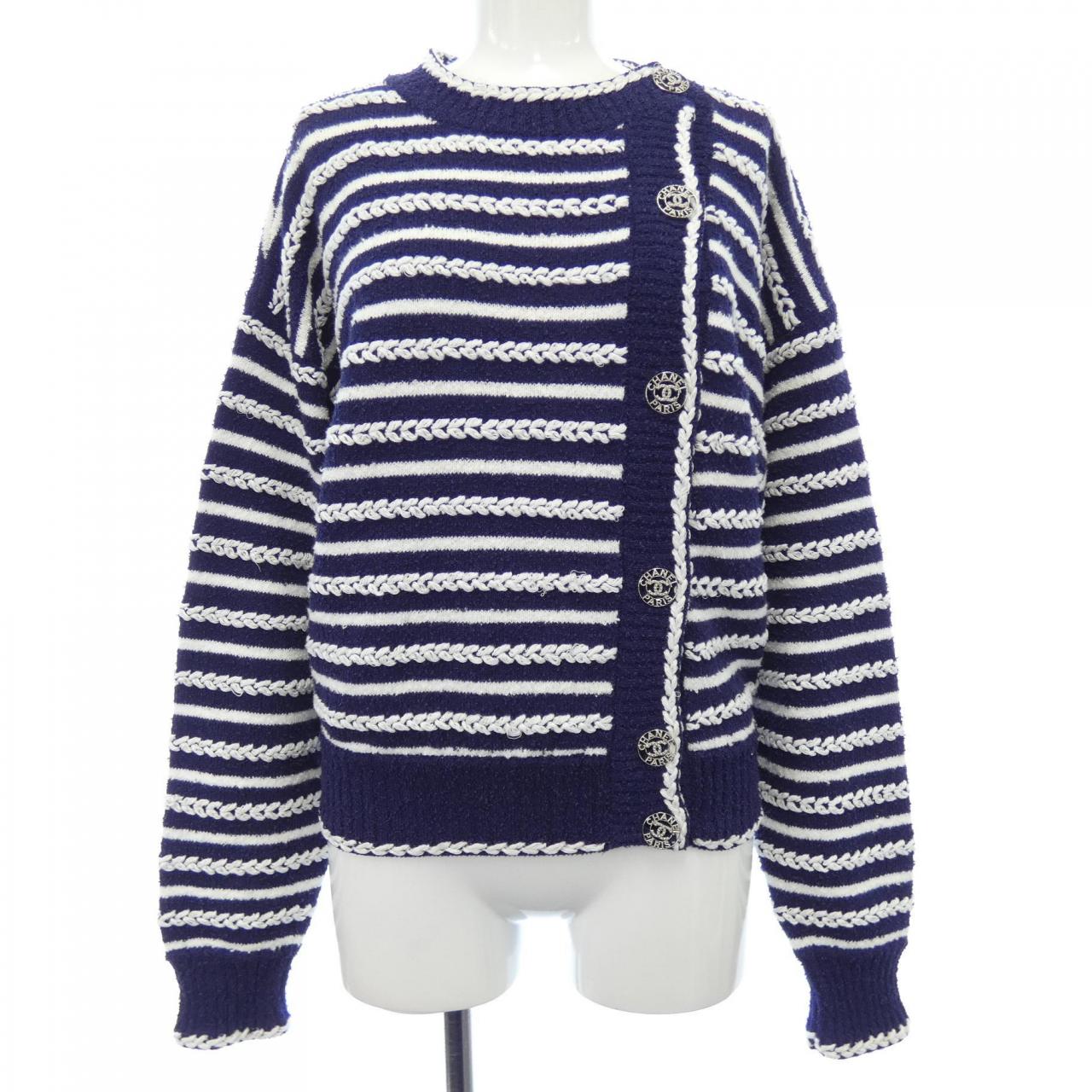 Chanel P64373K60211 Cardigan