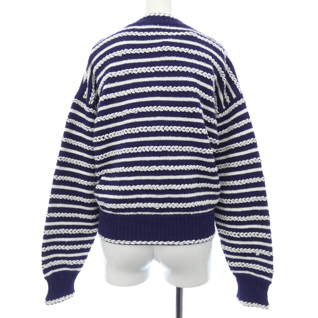 Chanel P64373K60211 Cardigan