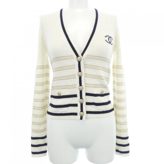 Chanel P73506K10522 22B Cashmere Cardigan