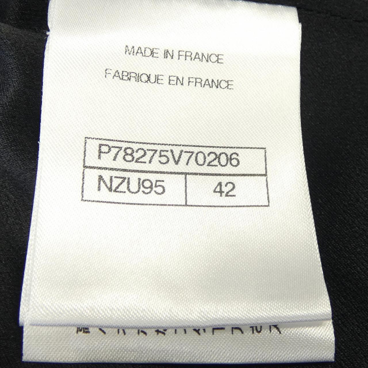 Chanel P78275V70206 Collarless Jacket