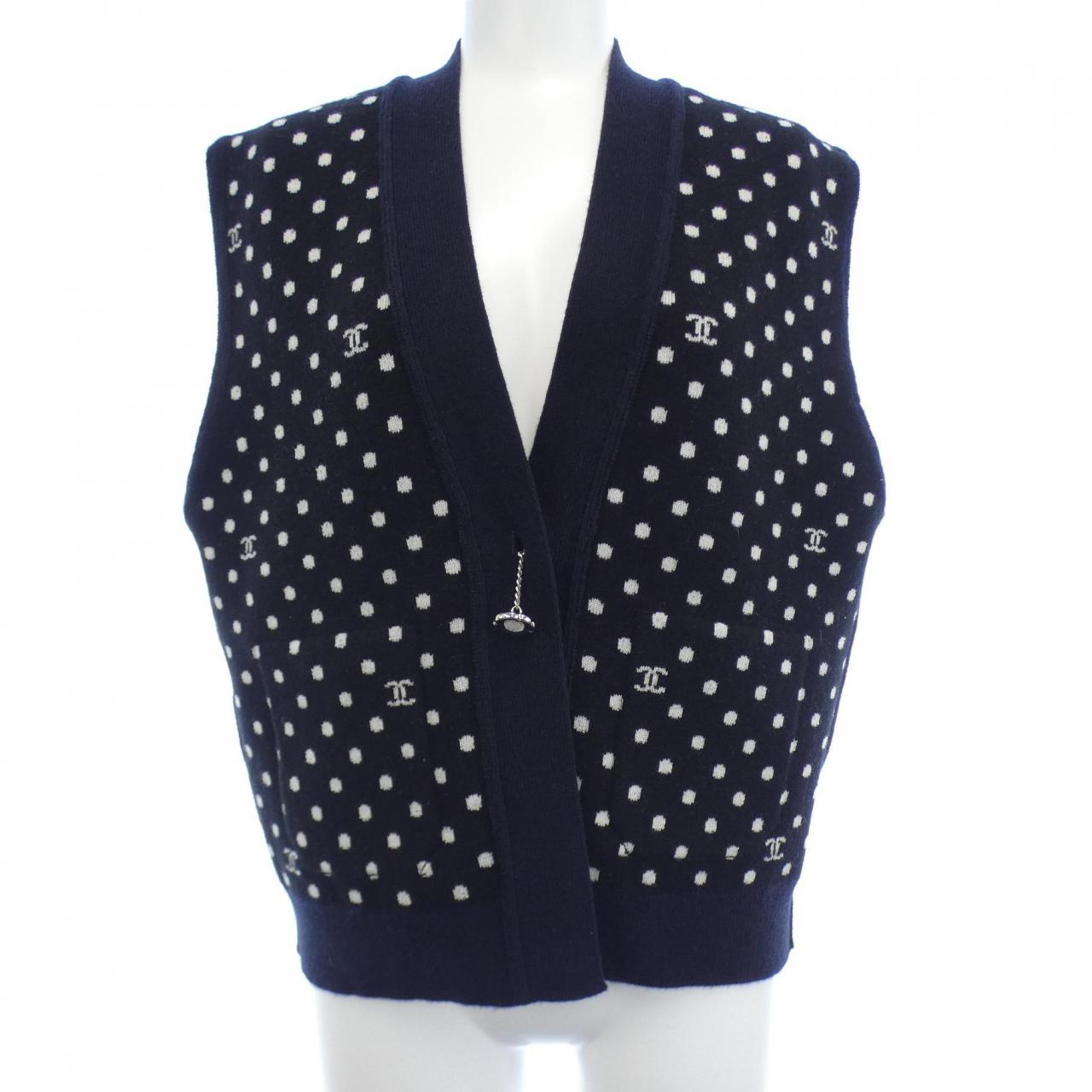Chanel P77012K11096 Cashmere Vest
