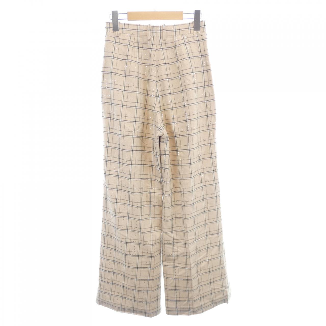 Chanel P71172V62780 Pants