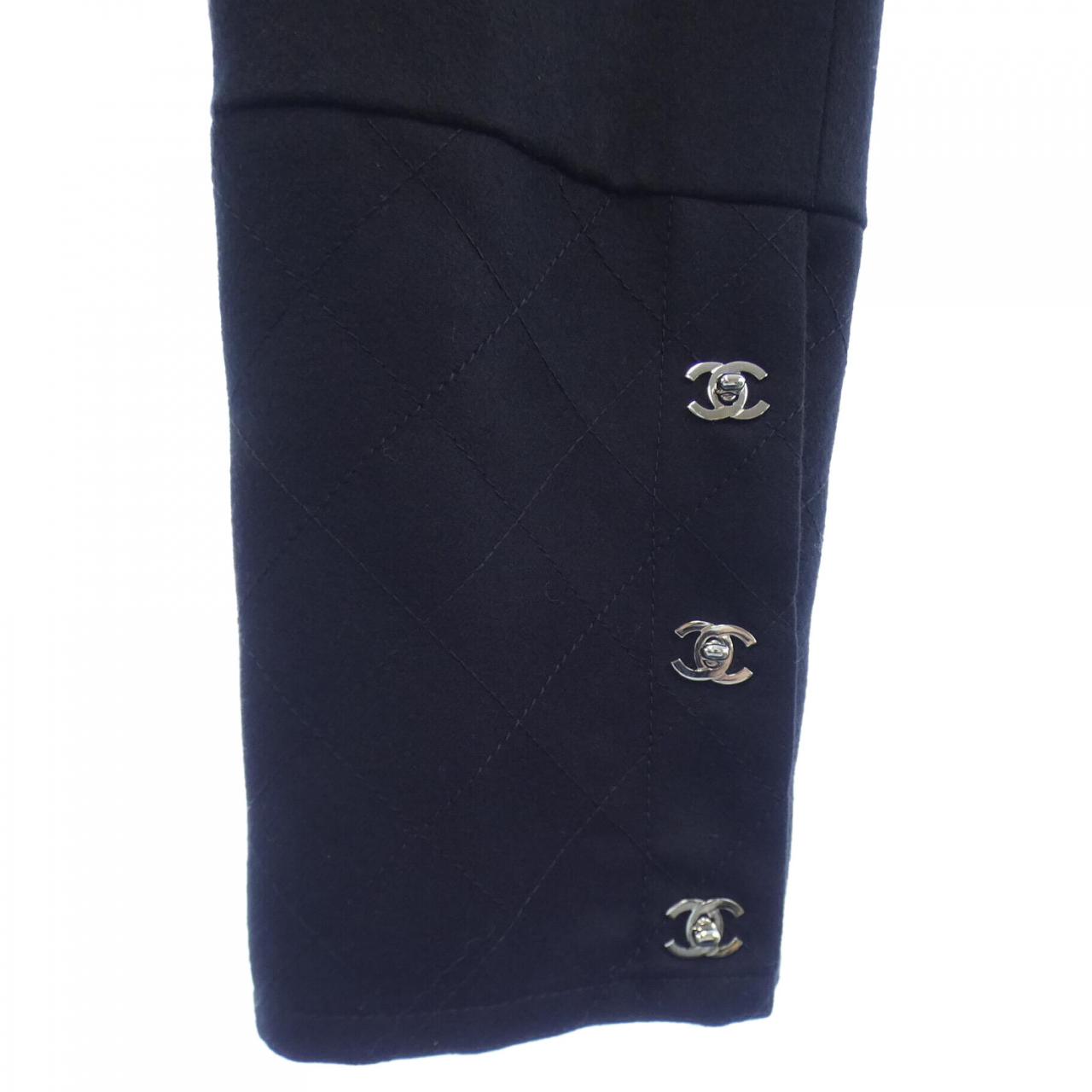 Chanel P38987V28309 Cashmere Blend Pants