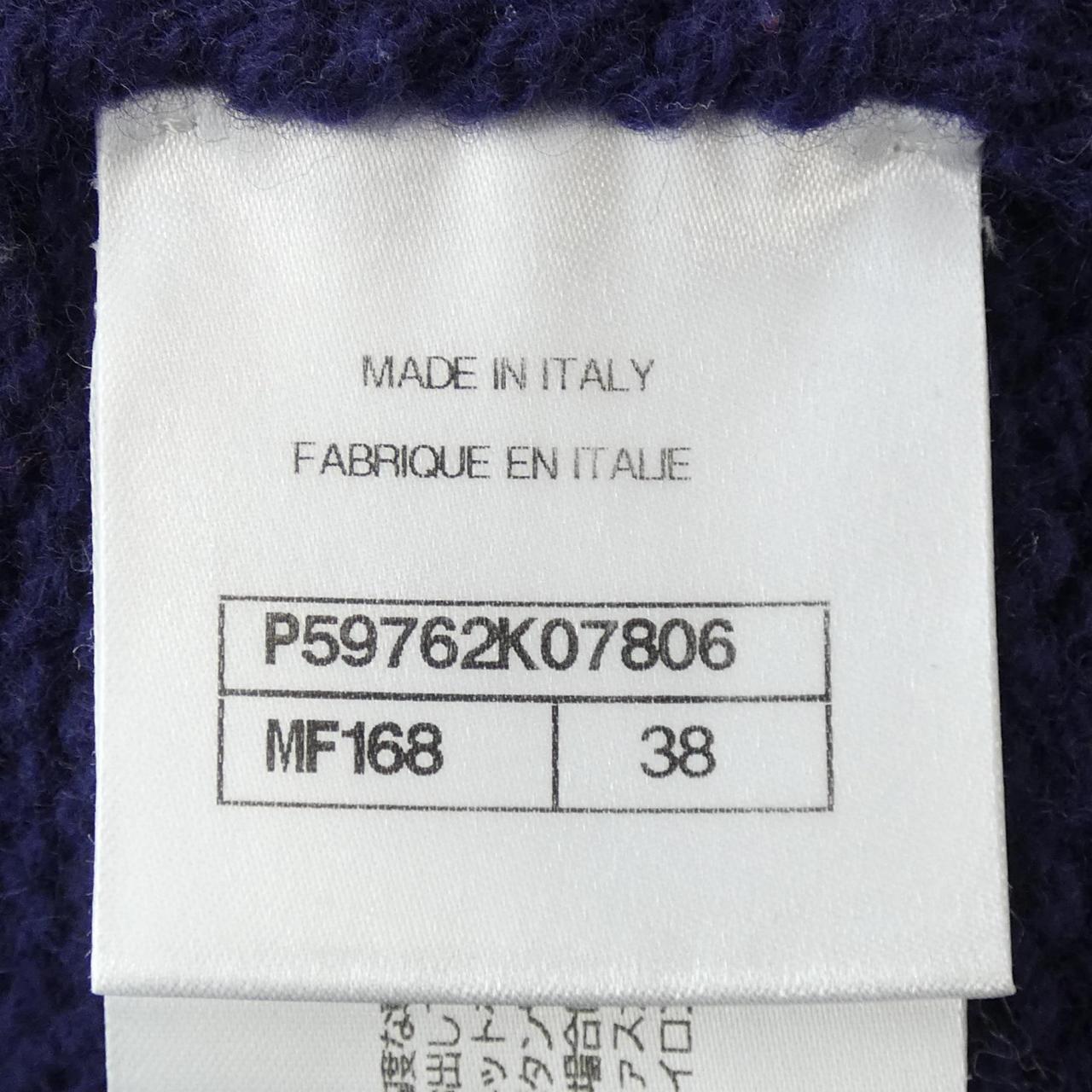 Chanel P59762K07806 18B Cardigan
