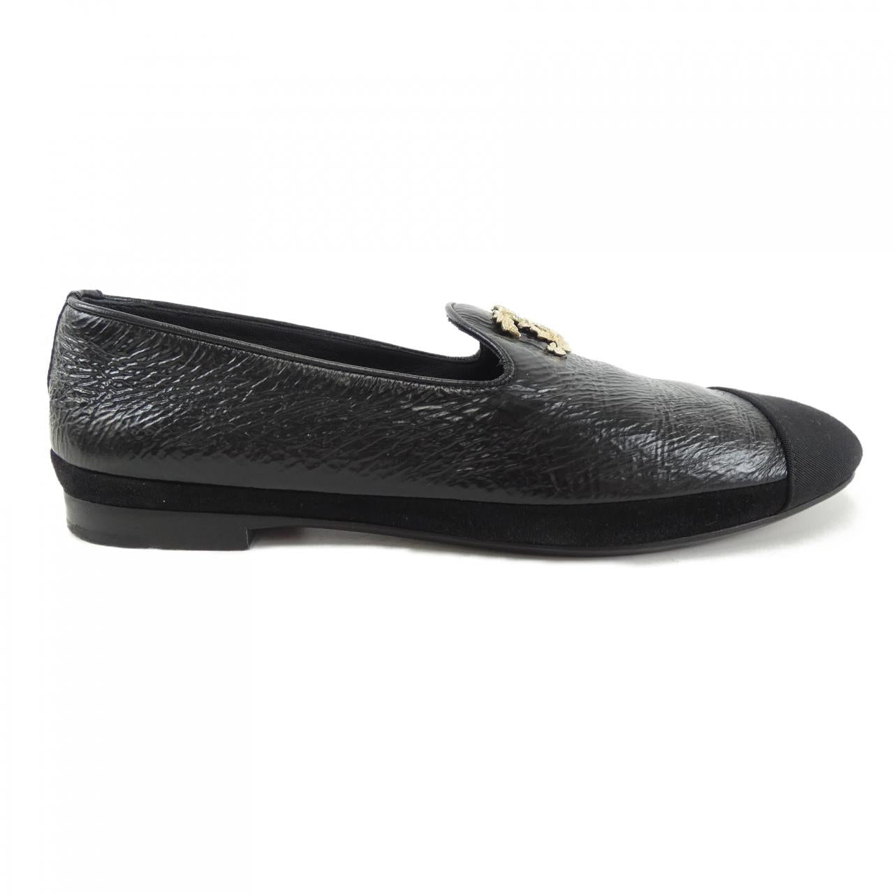 Chanel G39318Y56059 Shiny Goatskin Shoes