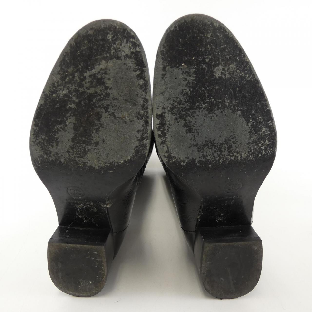 Chanel Shiny Calfskin Boots