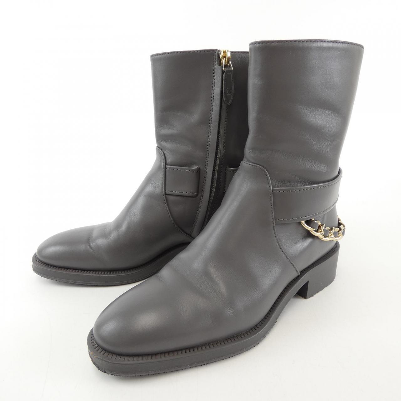 Chanel G39170X56609 Calfskin Metal Boots
