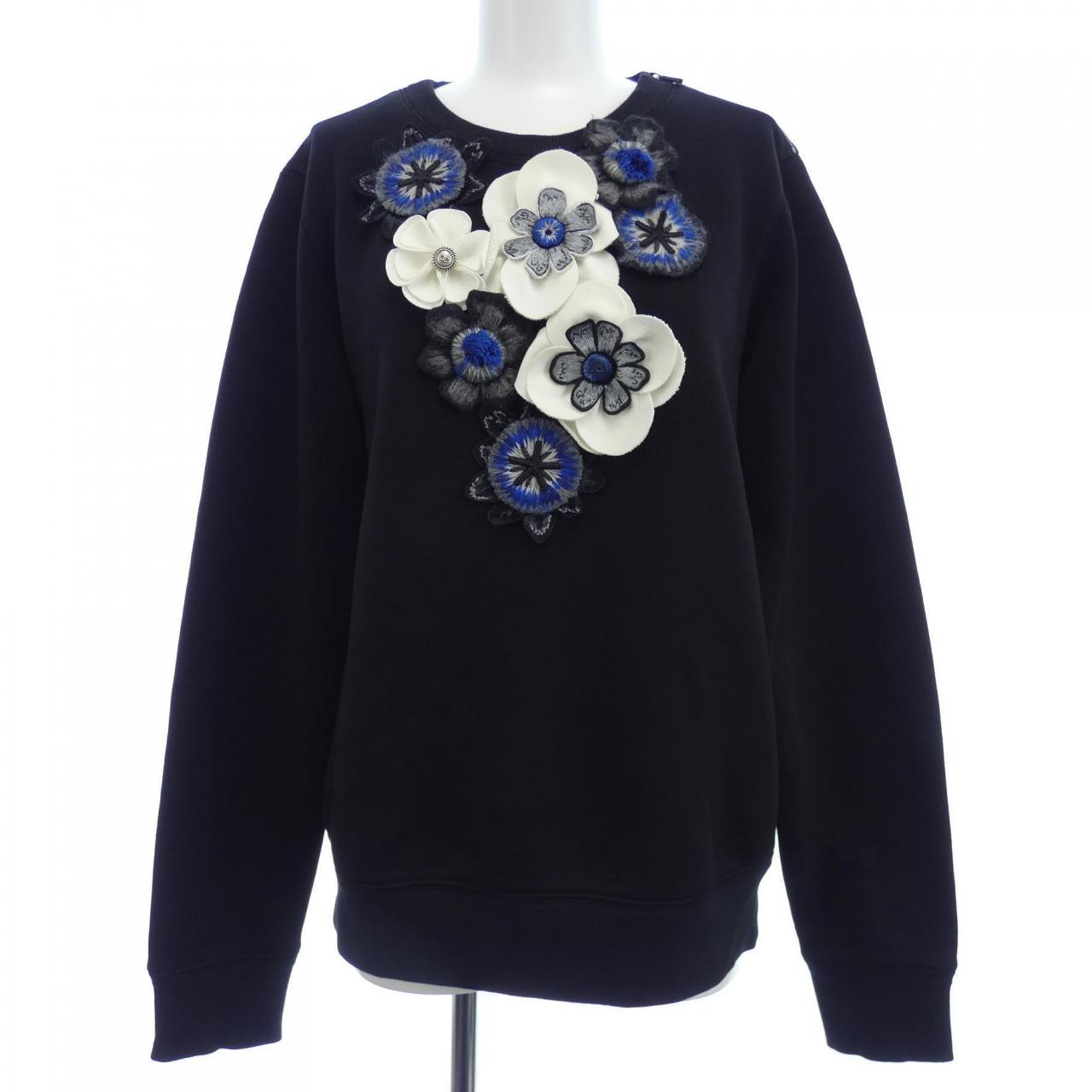 Chanel Sweatshirt Sweatshirt