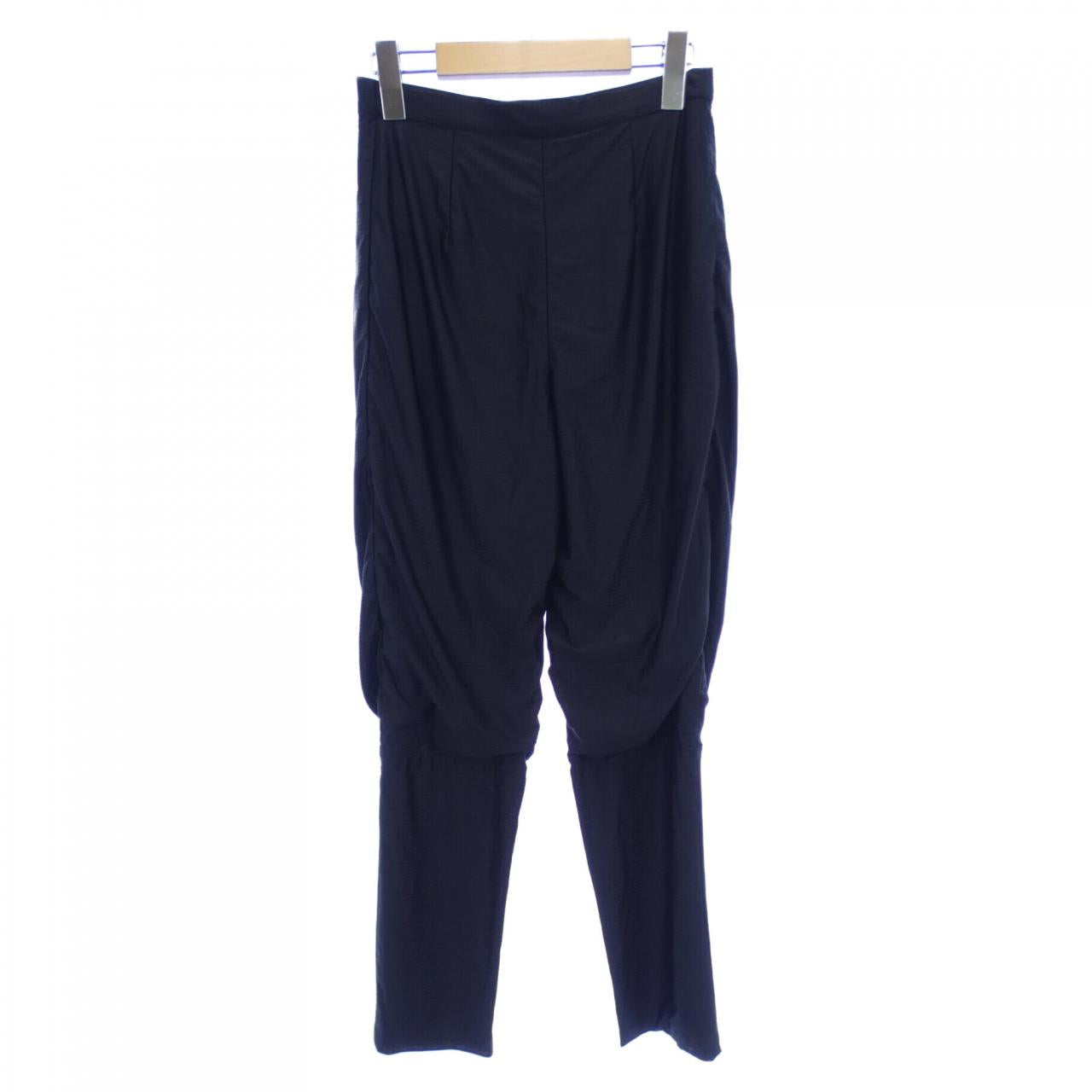 Chanel P71973V38670 Pants