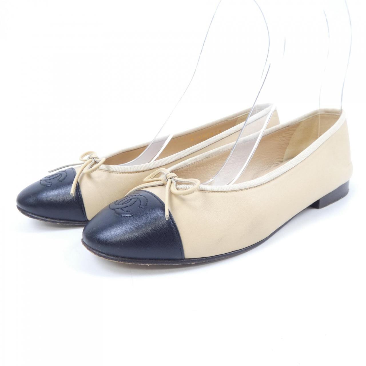 Chanel Flat Shoes