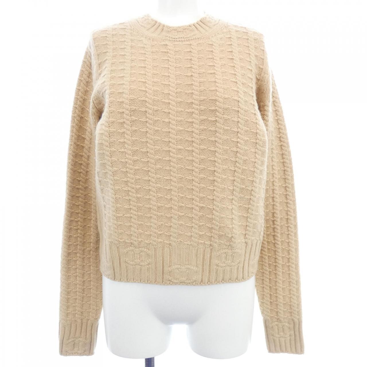 Chanel P75621K10839 23B Cashmere Knit
