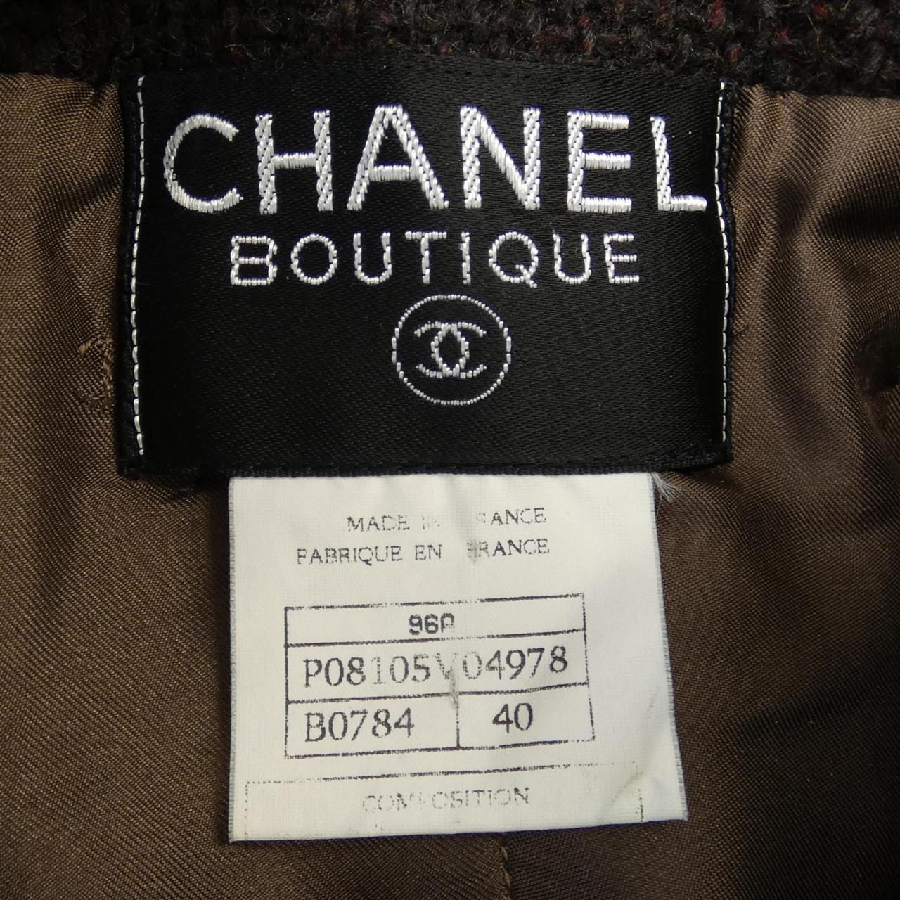 Chanel P08105V04978 96A Suit
