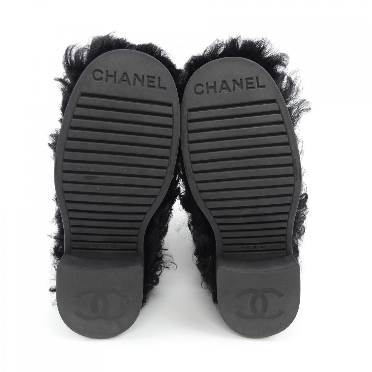 Chanel Shearling Sheepskin Boots