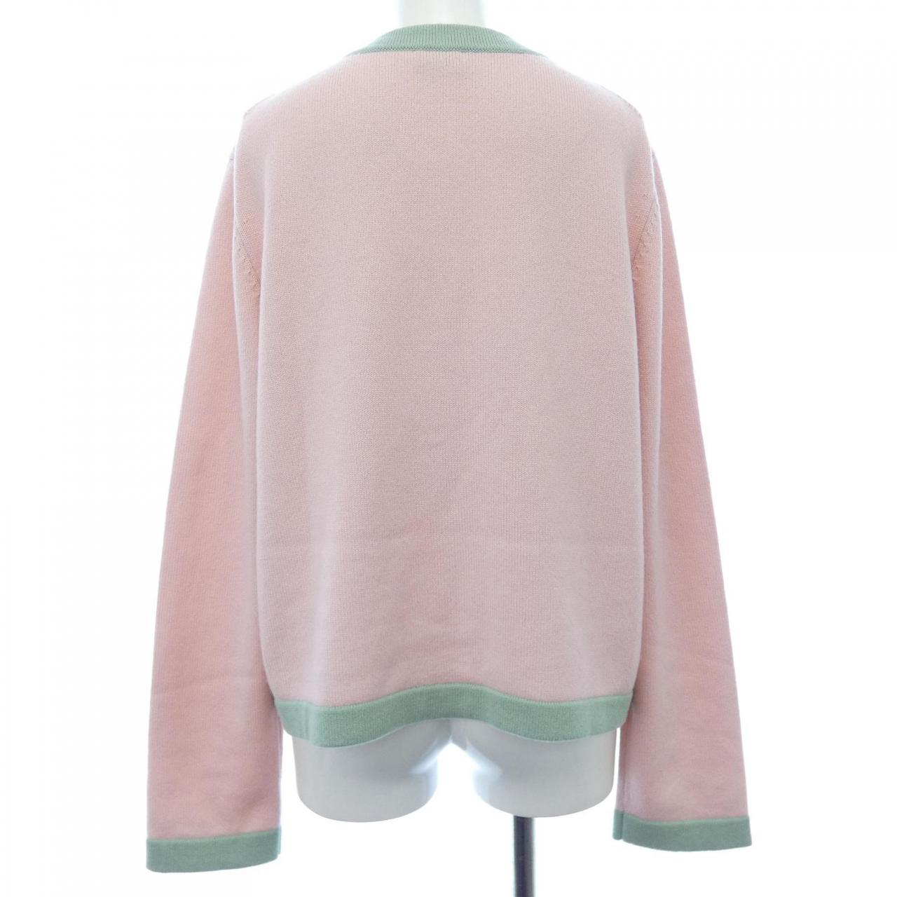 Chanel P76463K10983 Cashmere Cardigan