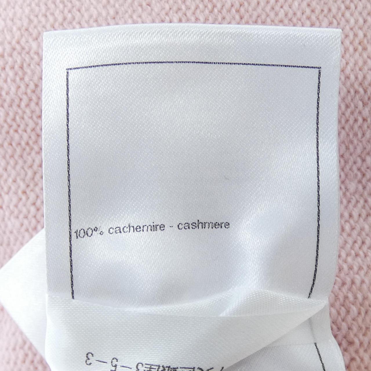 Chanel P76463K10983 Cashmere Cardigan