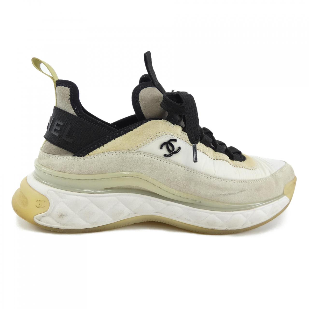 Chanel G35618 Sneakers