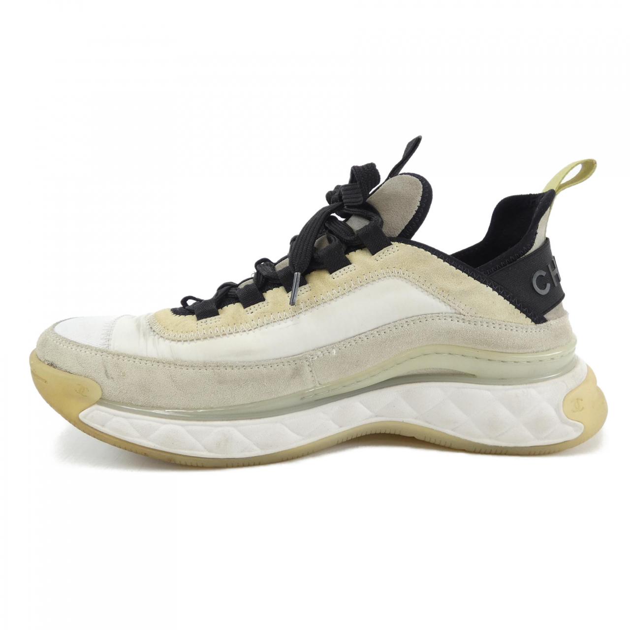 Chanel G35618 Sneakers