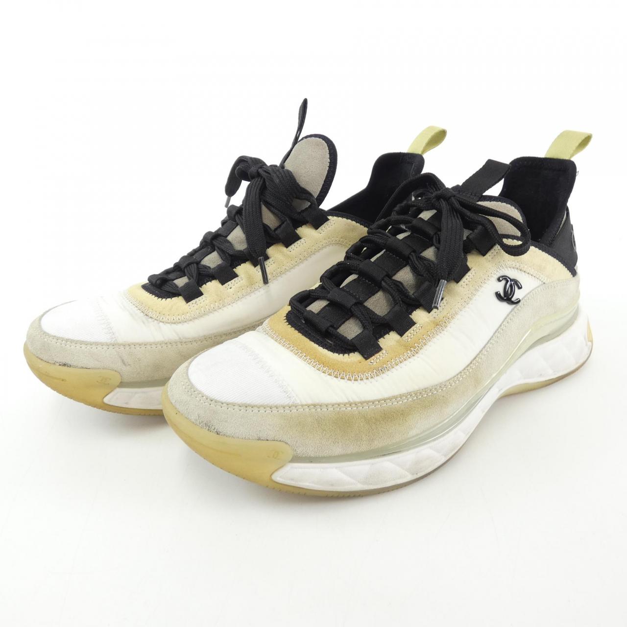 Chanel G35618 Sneakers
