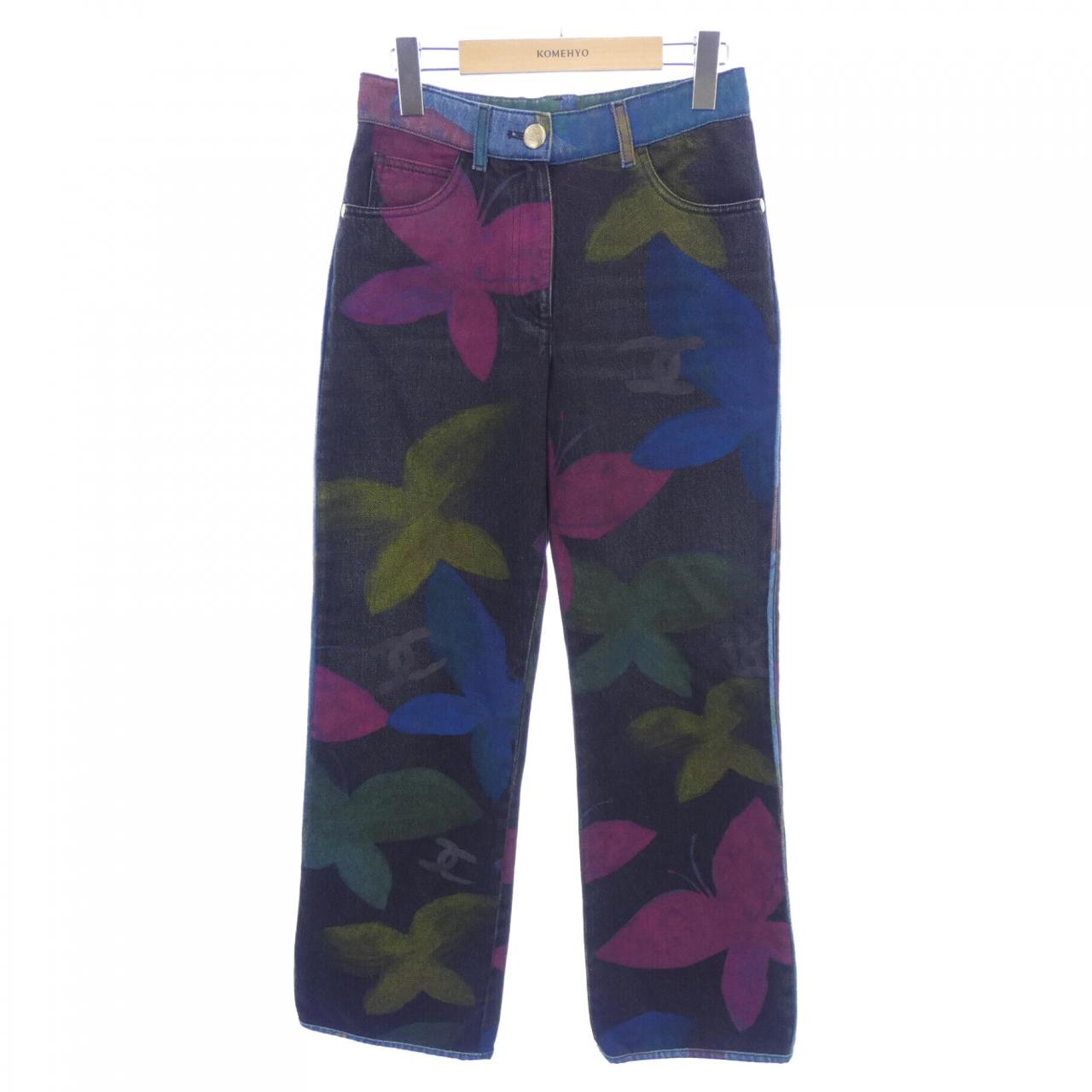 Chanel P72628V64373 Jeans