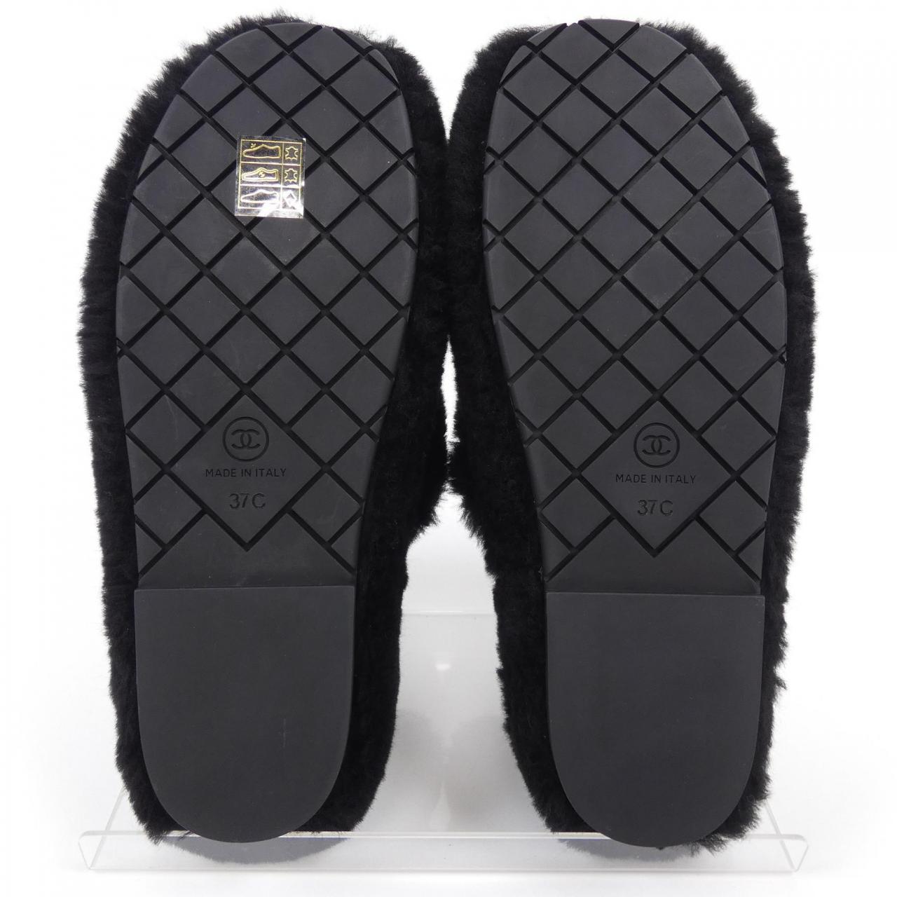 Chanel G45984B17892 Shearling Lambskin Sandals