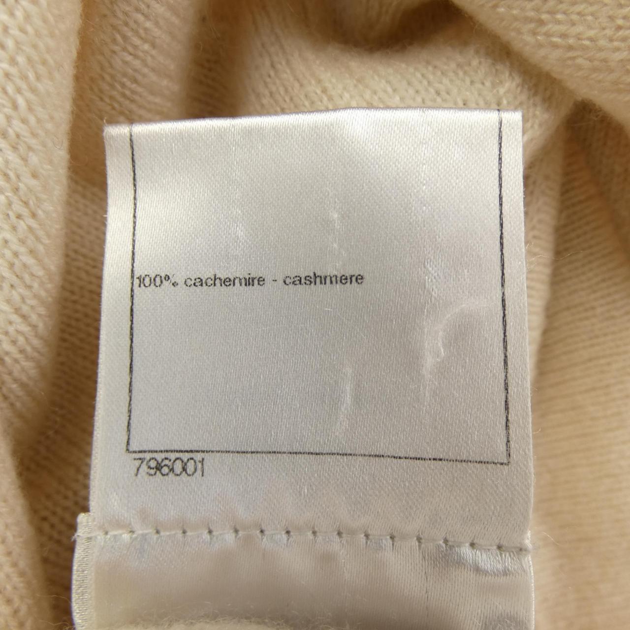 Chanel P40776K03017 Cashmere Long Cardigan