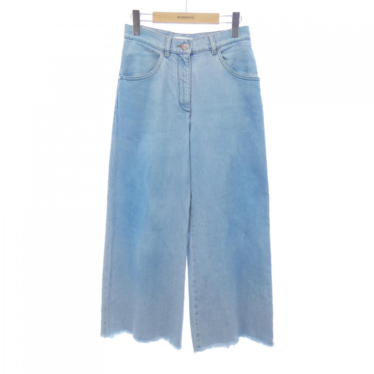 Chanel P76361V68290 Jeans