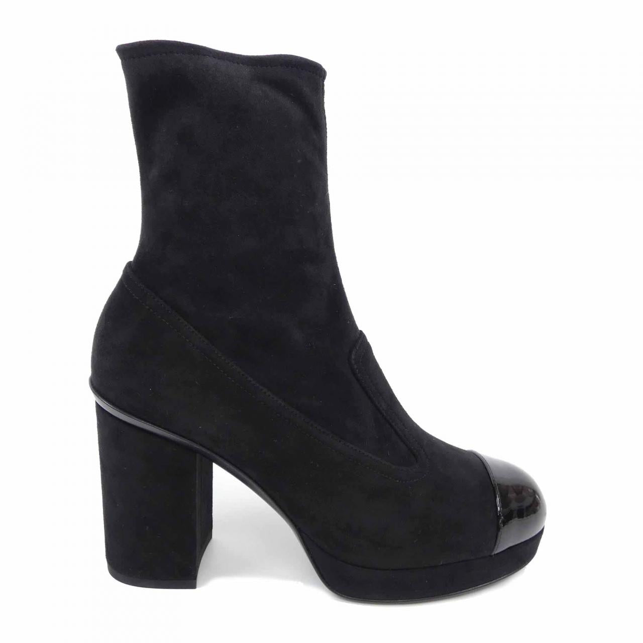 Chanel G45195B13944 Suede Kidskin Patent Calfskin Boots