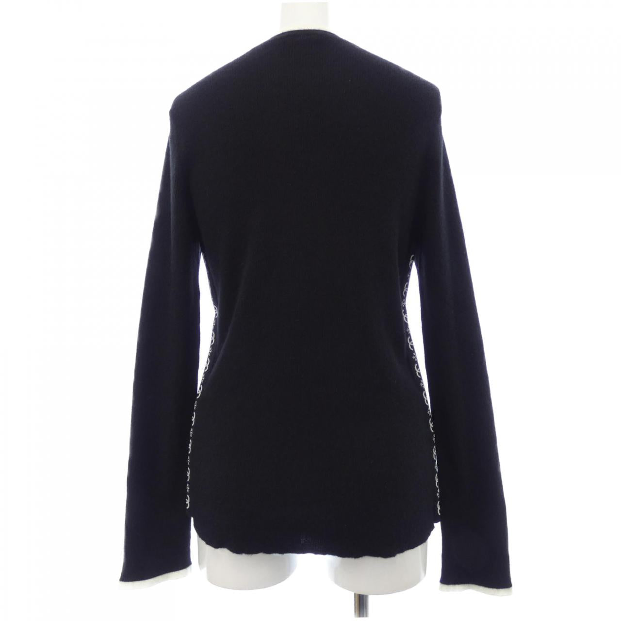 Chanel P62228K47585 Cashmere Knit