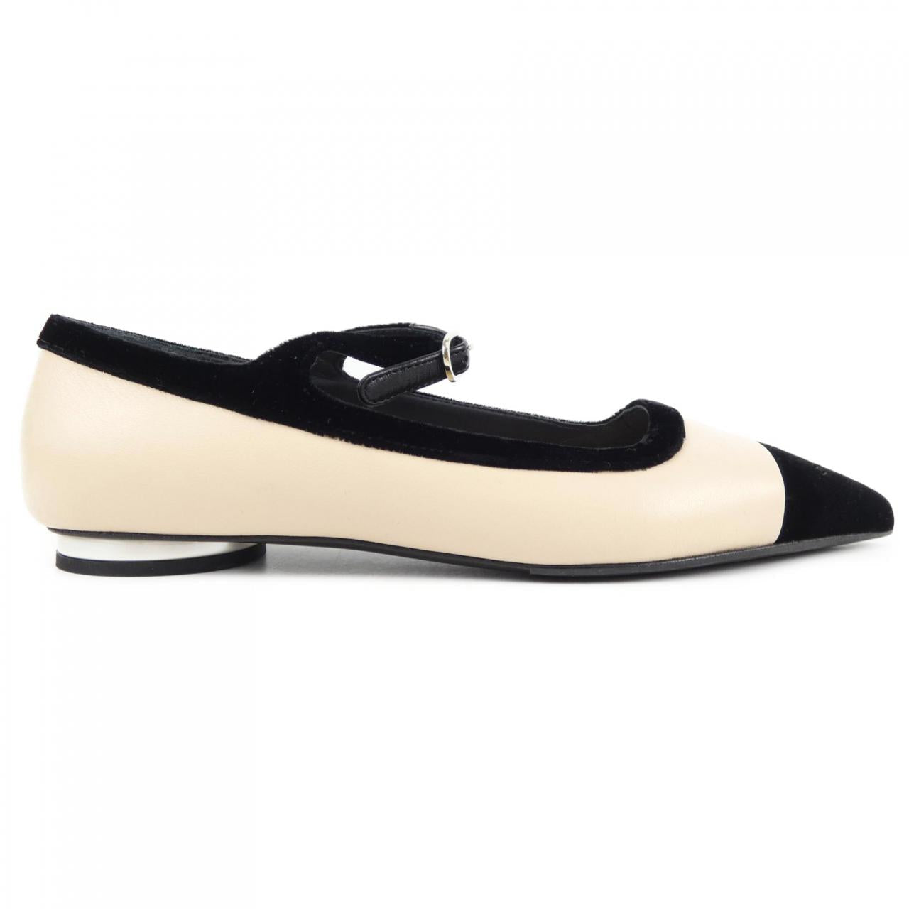 Chanel G39604Y56199 Lambskin Velvet Flat Shoes