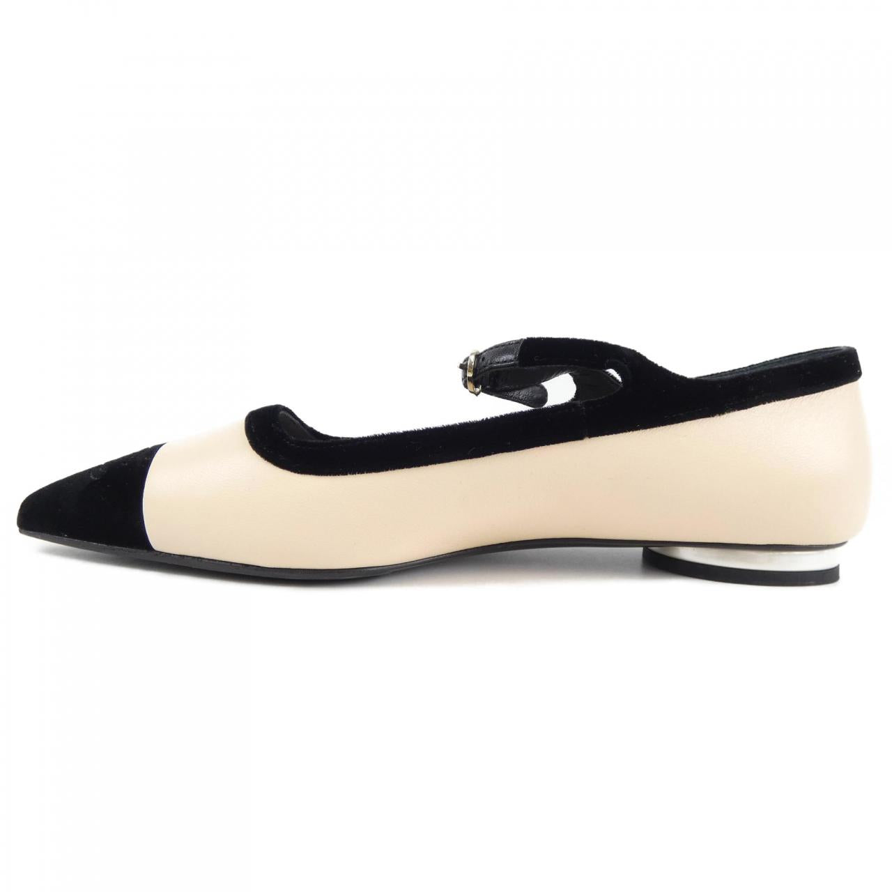 Chanel G39604Y56199 Lambskin Velvet Flat Shoes