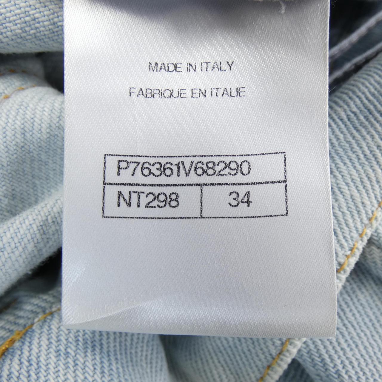 Chanel P76361V68290 Jeans