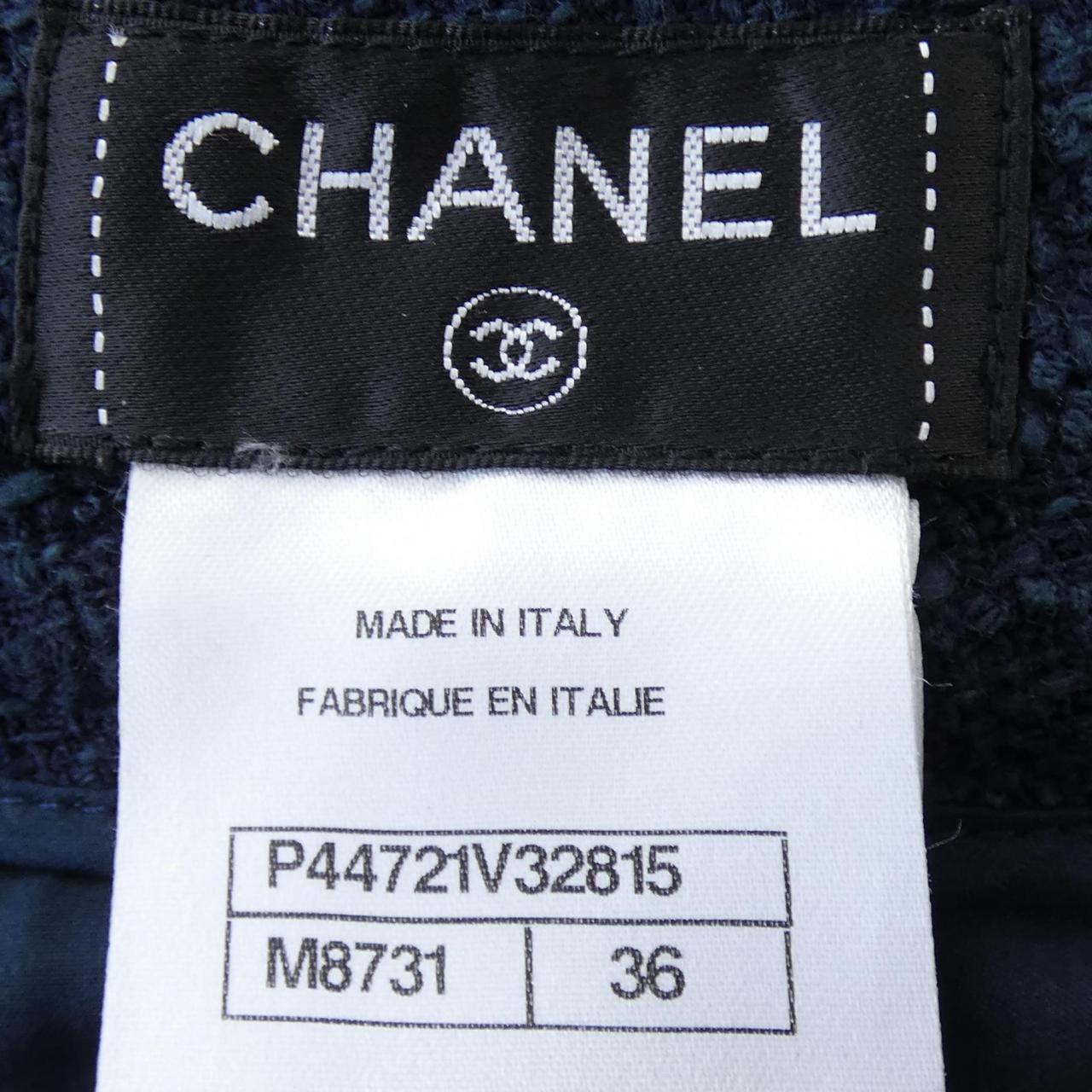 Chanel P44721V32815 Pants